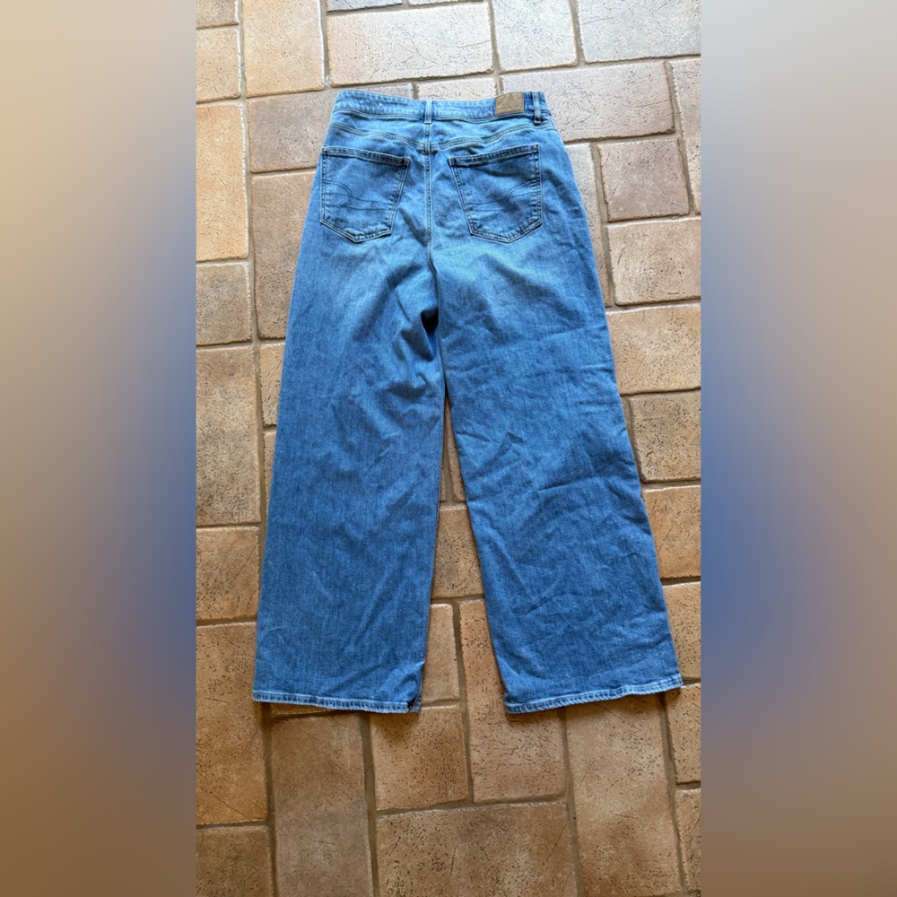 American Eagle High Rise Baggy Wide Leg Jean and Top Bundle - Picture 3 of 11